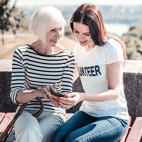 Les seniors disent “non” à la solitude