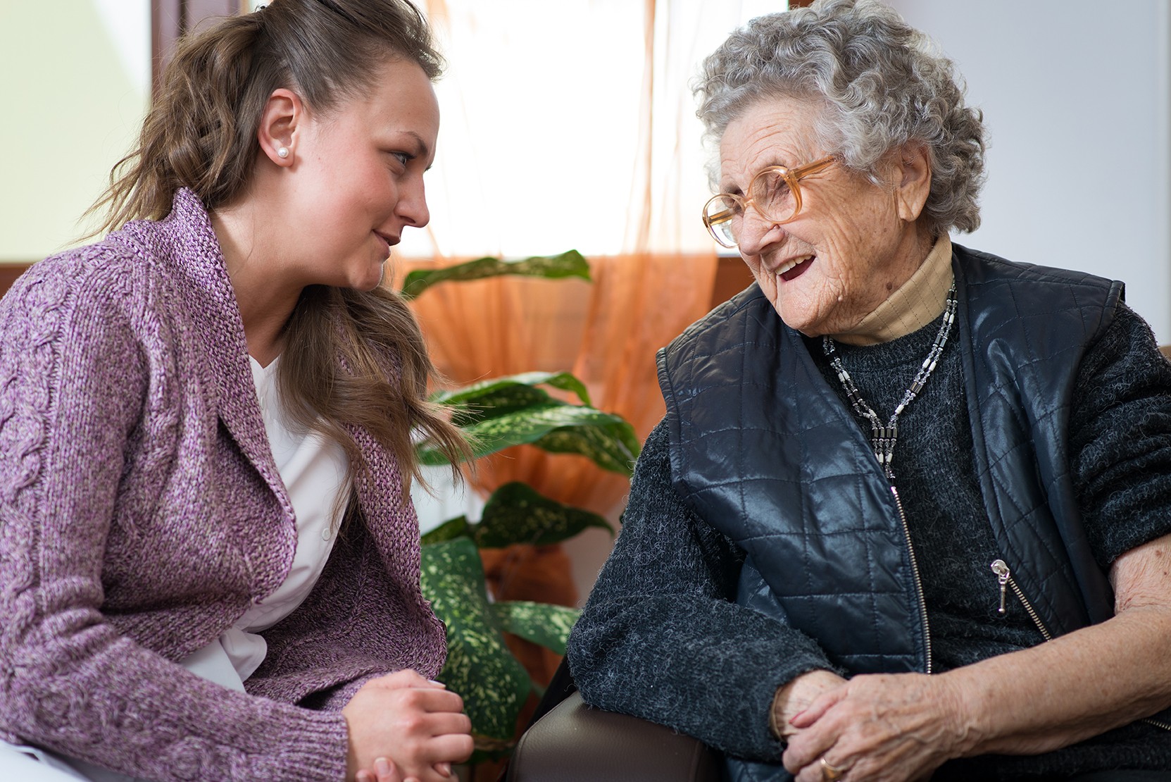 Seniors et si vous optiez pour la colocation intergénérationnelle?