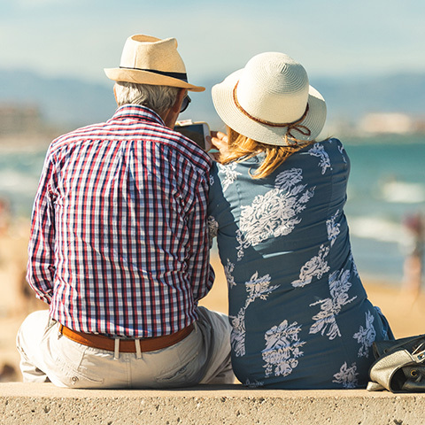 Colocation seniors en bord de mer : vivre au rythme des vagues