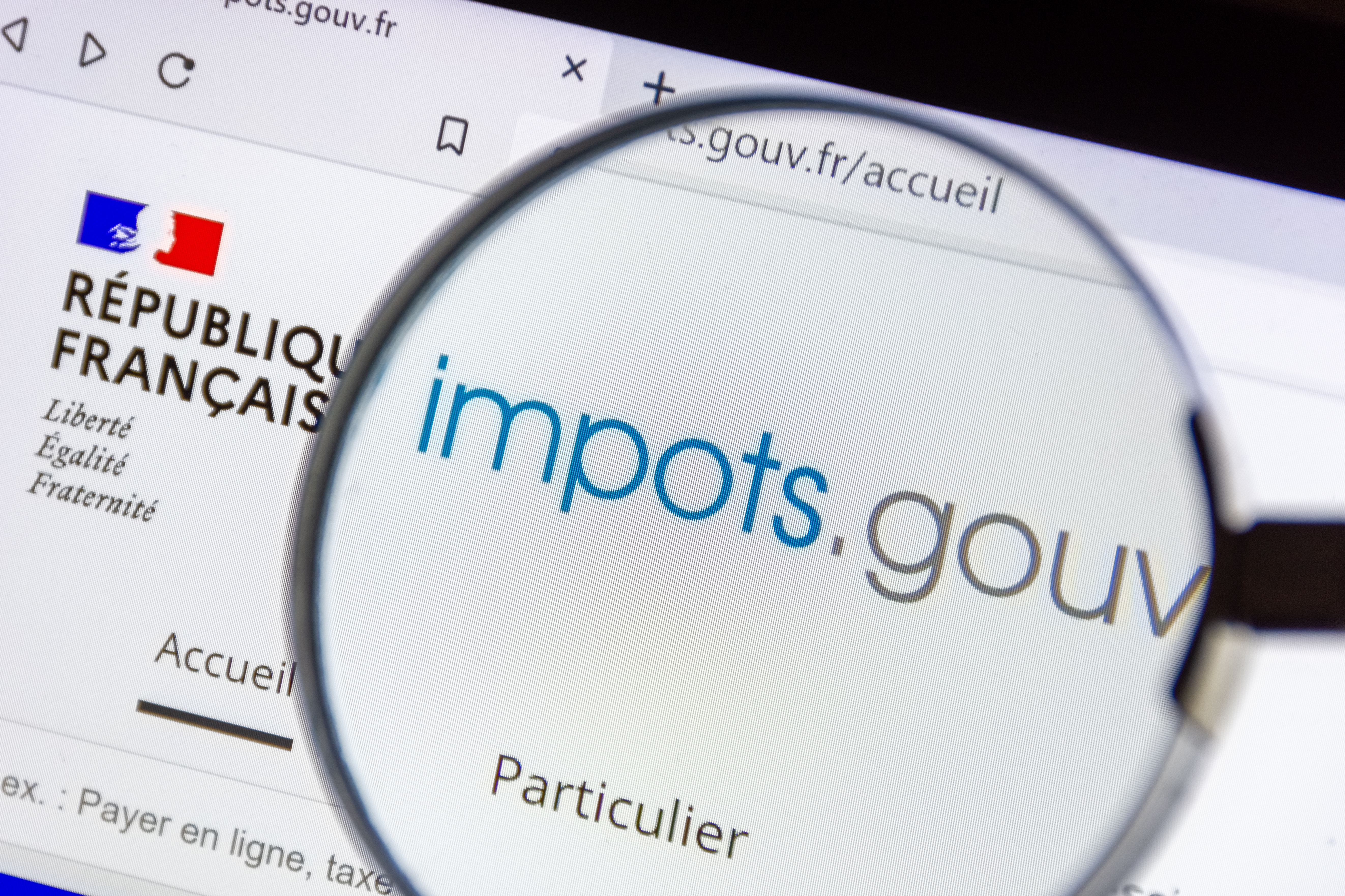 Maison de retraite : comment obtenir une réduction d’impôts ?