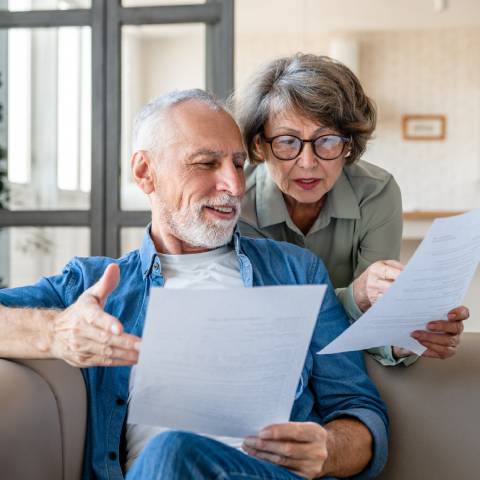 Aide sociale à l'hébergement et récupération sur succession Un couple se renseigne sur les conditions de récupération de l'ASH de leur proche âgé en EHPAD