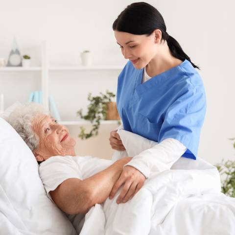 Réforme de l'accueil de nuit en EHPAD : une nouvelle solution pour les aidants